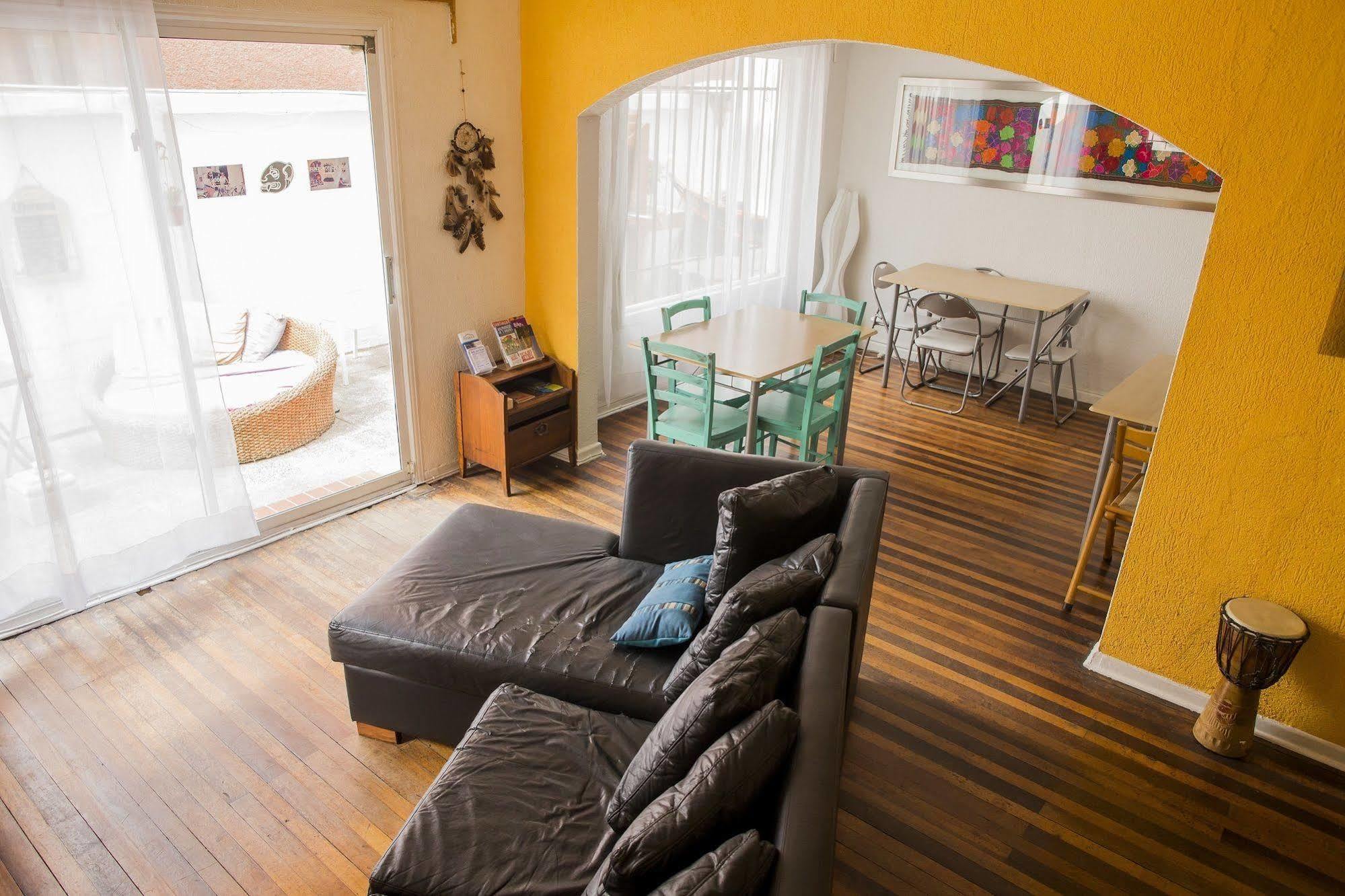 Hostel Jaguar וינה דל מר מראה חיצוני תמונה